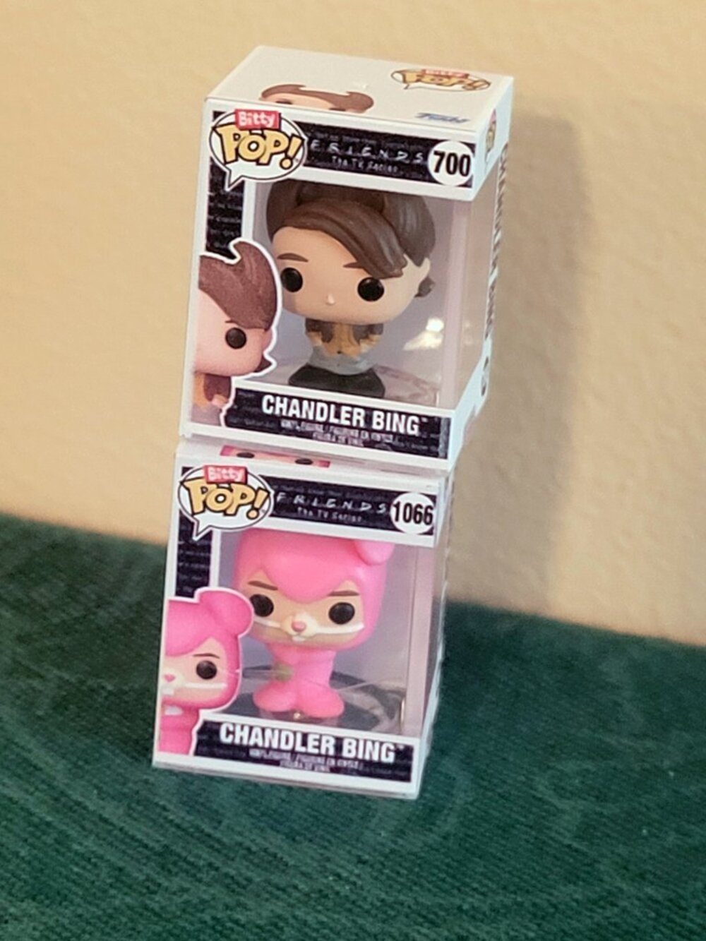 Friends Bundle! POPMART - Picture 3 of 5